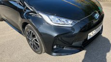 Toyota Yaris 1.5 Hybrid Design 5dr CVT [Nav] Hybrid Hatchback